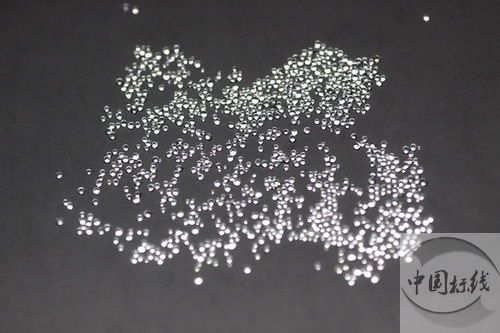 灯塔金属表面处理厂喷砂玻璃微珠清理